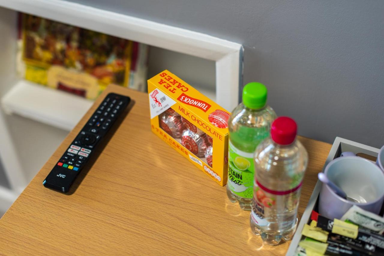 Heart Of Maidstone - Premium Double Rooms With Free Wi-Fi Esterno foto