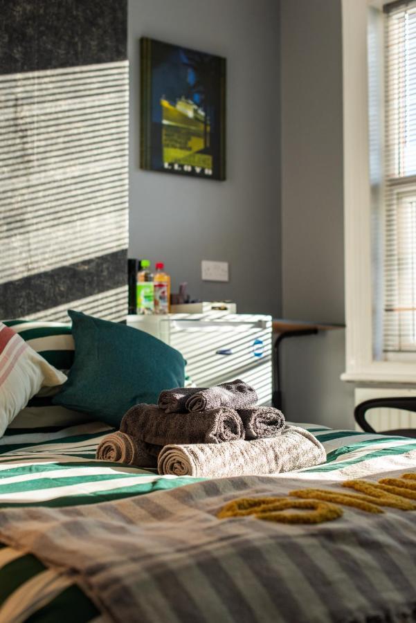 Heart Of Maidstone - Premium Double Rooms With Free Wi-Fi Esterno foto