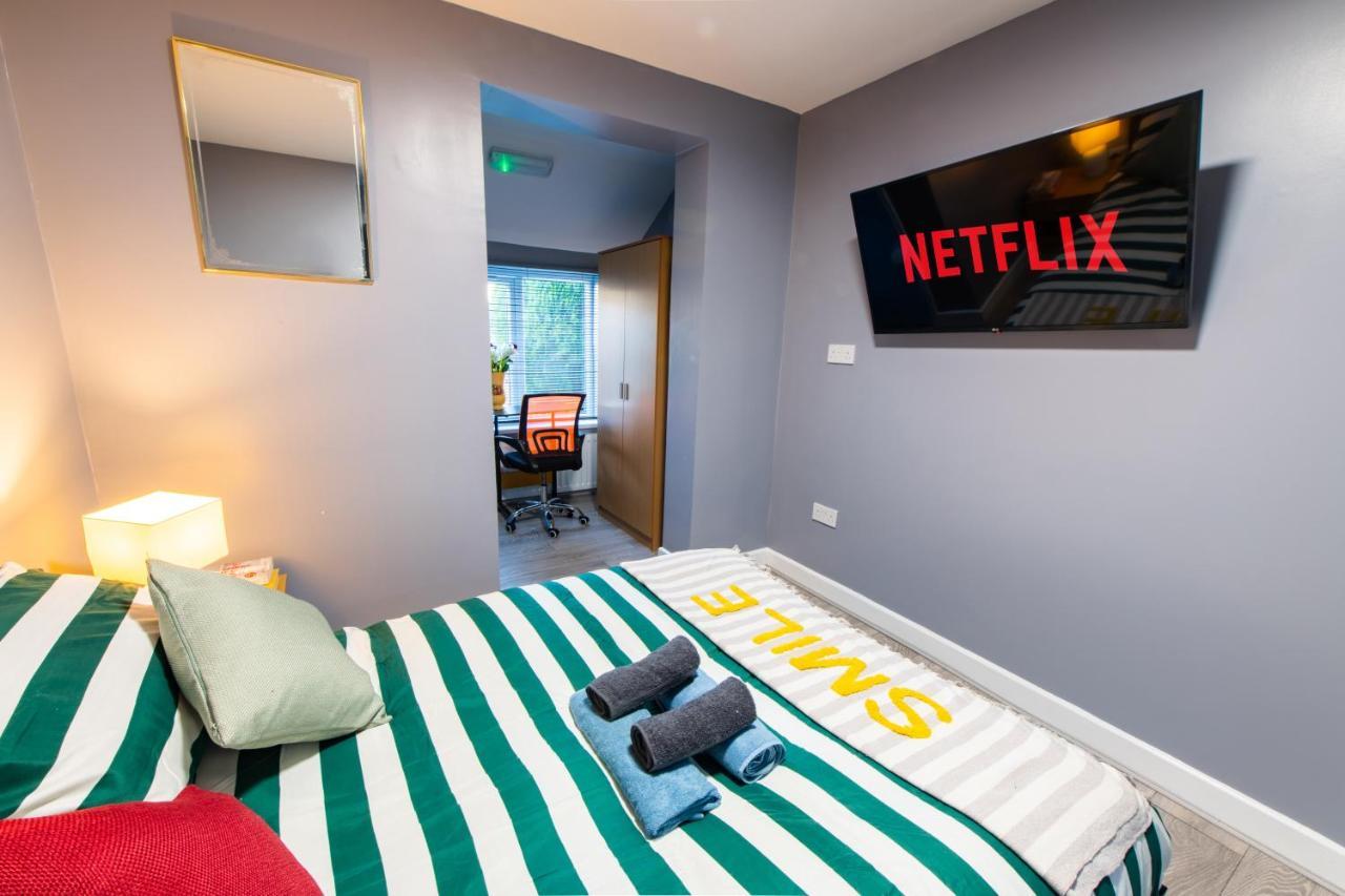 Heart Of Maidstone - Premium Double Rooms With Free Wi-Fi Esterno foto