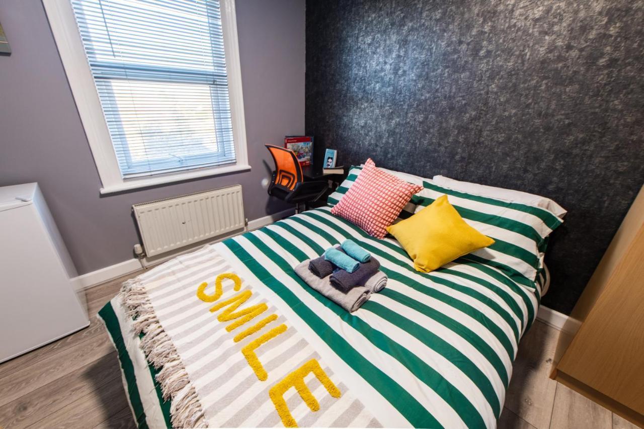 Heart Of Maidstone - Premium Double Rooms With Free Wi-Fi Esterno foto