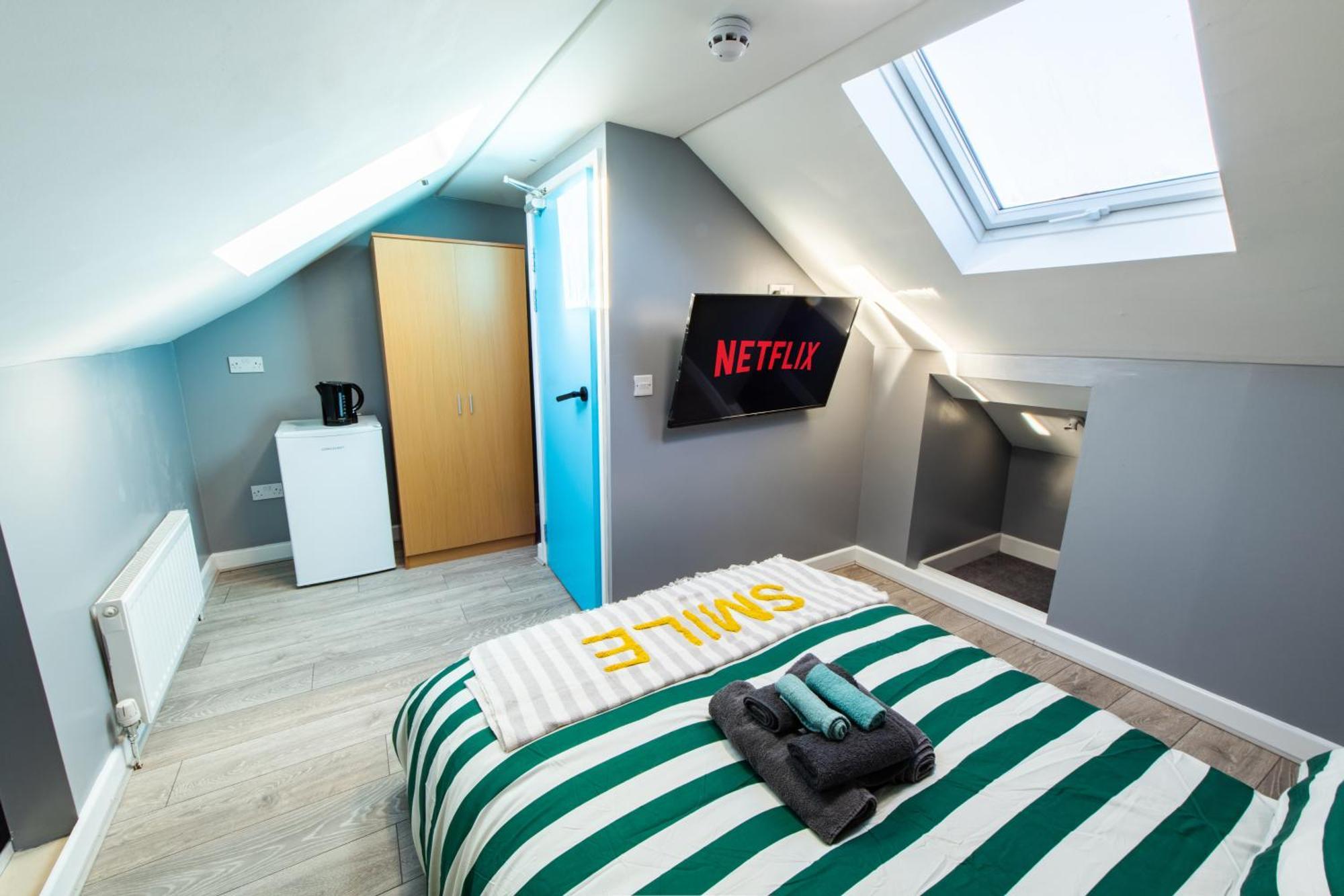 Heart Of Maidstone - Premium Double Rooms With Free Wi-Fi Esterno foto