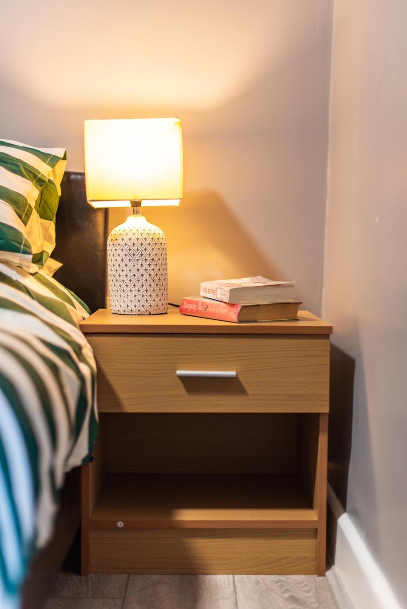 Heart Of Maidstone - Premium Double Rooms With Free Wi-Fi Esterno foto